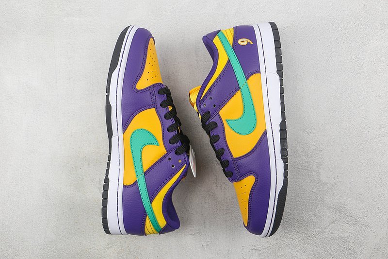 Nike Dunk Low LX "Lisa Leslie" фото № 7