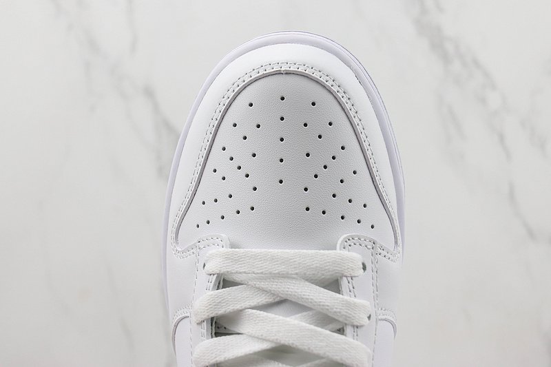 Nike Dunk Low Retro "White/Pure Platinum" фото № 4