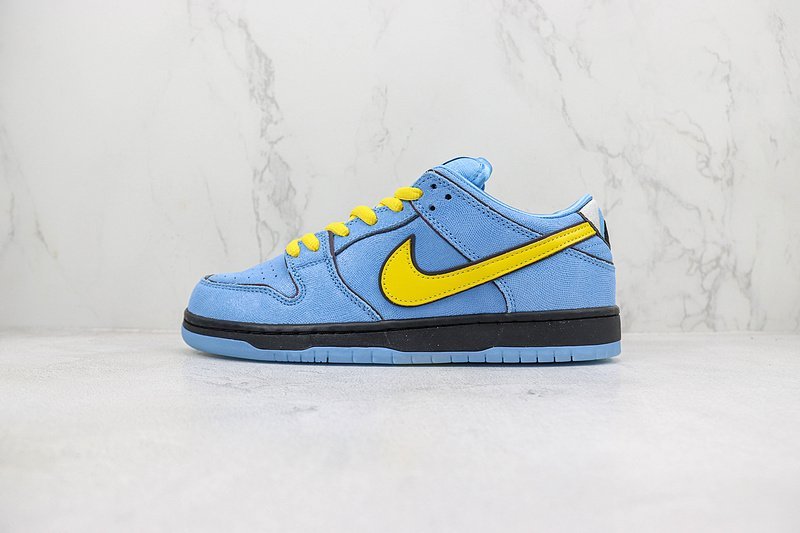 The Powerpuff Girls x Nike Dunk Low "Bubbles" фото № 2