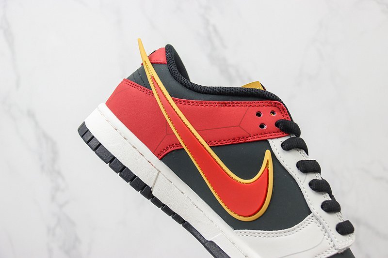 Saint Seiya x Nike Dunk Low Custom "Red/White/Black" фото № 3