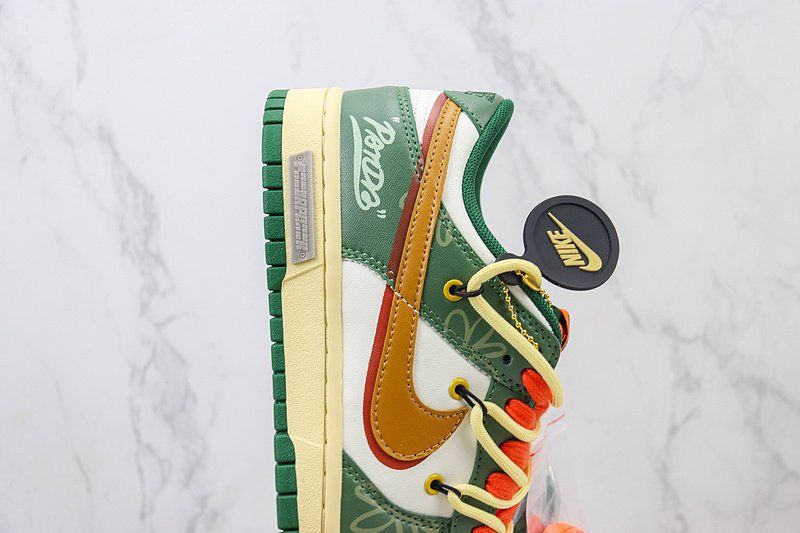 Nike Dunk Low "Panda/Summer Graffiti Green" фото № 3