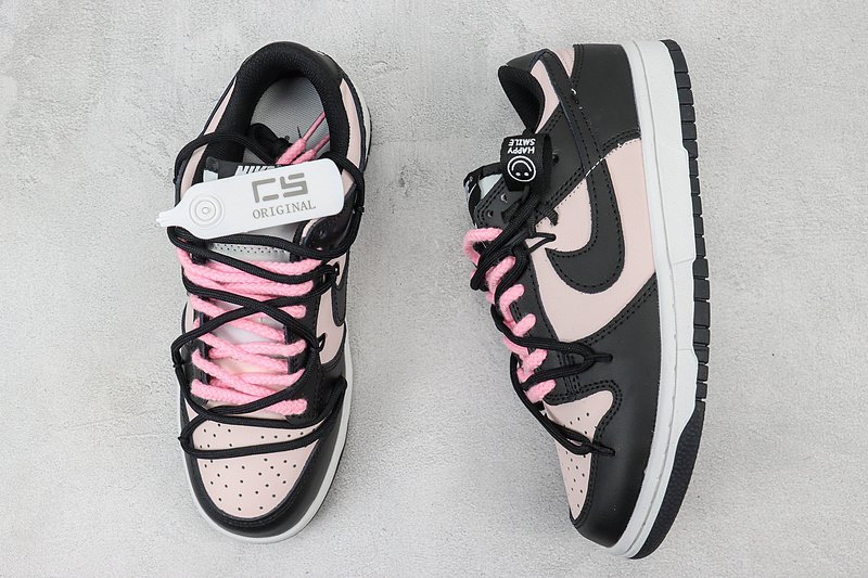 Nike Dunk Low "Pink Foam/Black" фото № 6