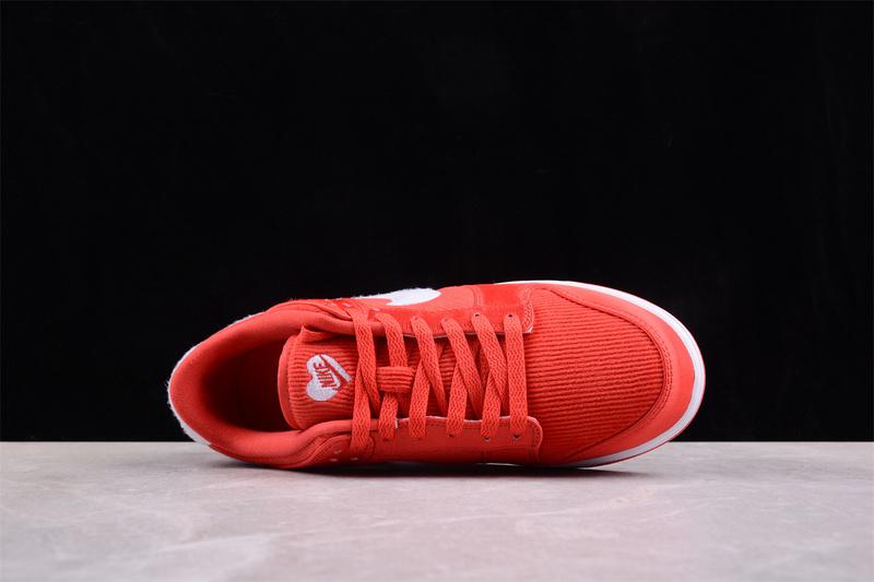 Nike Dunk Low Valentine's Day "Red/Pink" фото № 8