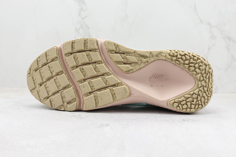 Off-White x Nike Huarache "Haze Green" фото № 8