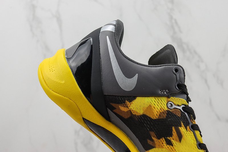 Nike Kobe 8 System "Sulfur/Electric" фото № 3