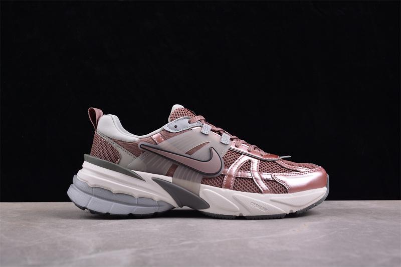 Nike V2K Run "Brown" фото № 2