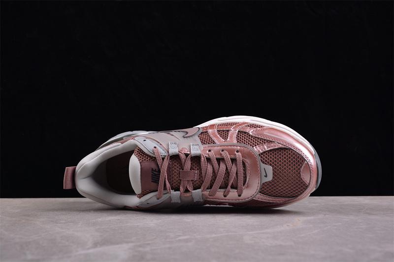 Nike V2K Run "Brown" фото № 3