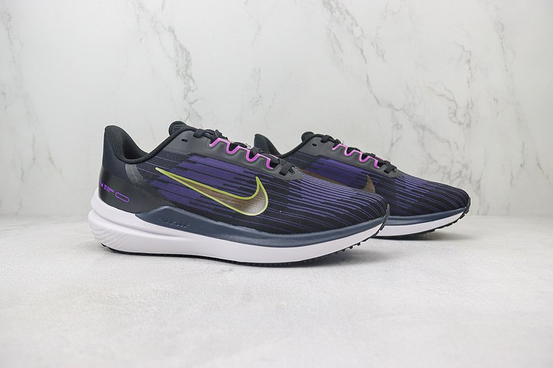 Nike Air Winflo 9 "Black Gold Suede" фото № 7