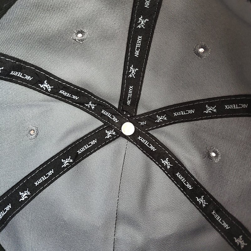Кепка Arcteryx Skeleton And Logo "Gray" фото № 2