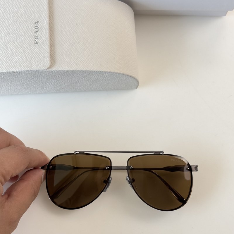 Солнцезащитные очки Prada Aviator Shaped And Thin Frame "Brown" фото № 2