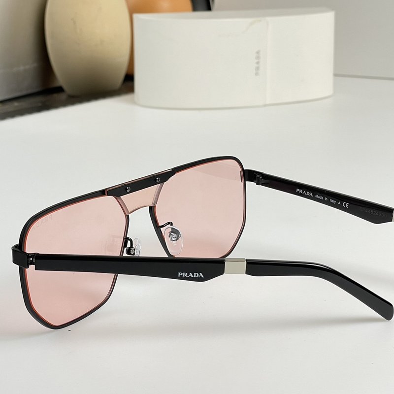 Солнцезащитные очки Prada Small White Logo Inscription "Pink" фото № 5
