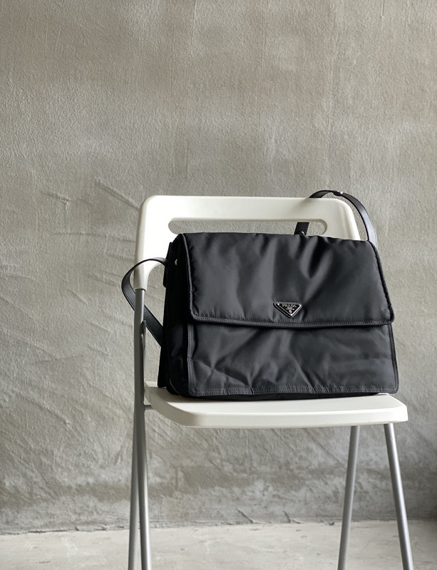 Сумка Prada Comfortable "Black" фото № 6