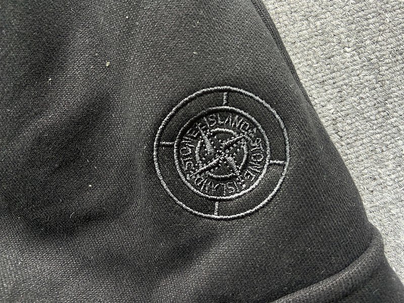 Штаны Stone Island Logo Pockets "Black" фото № 4