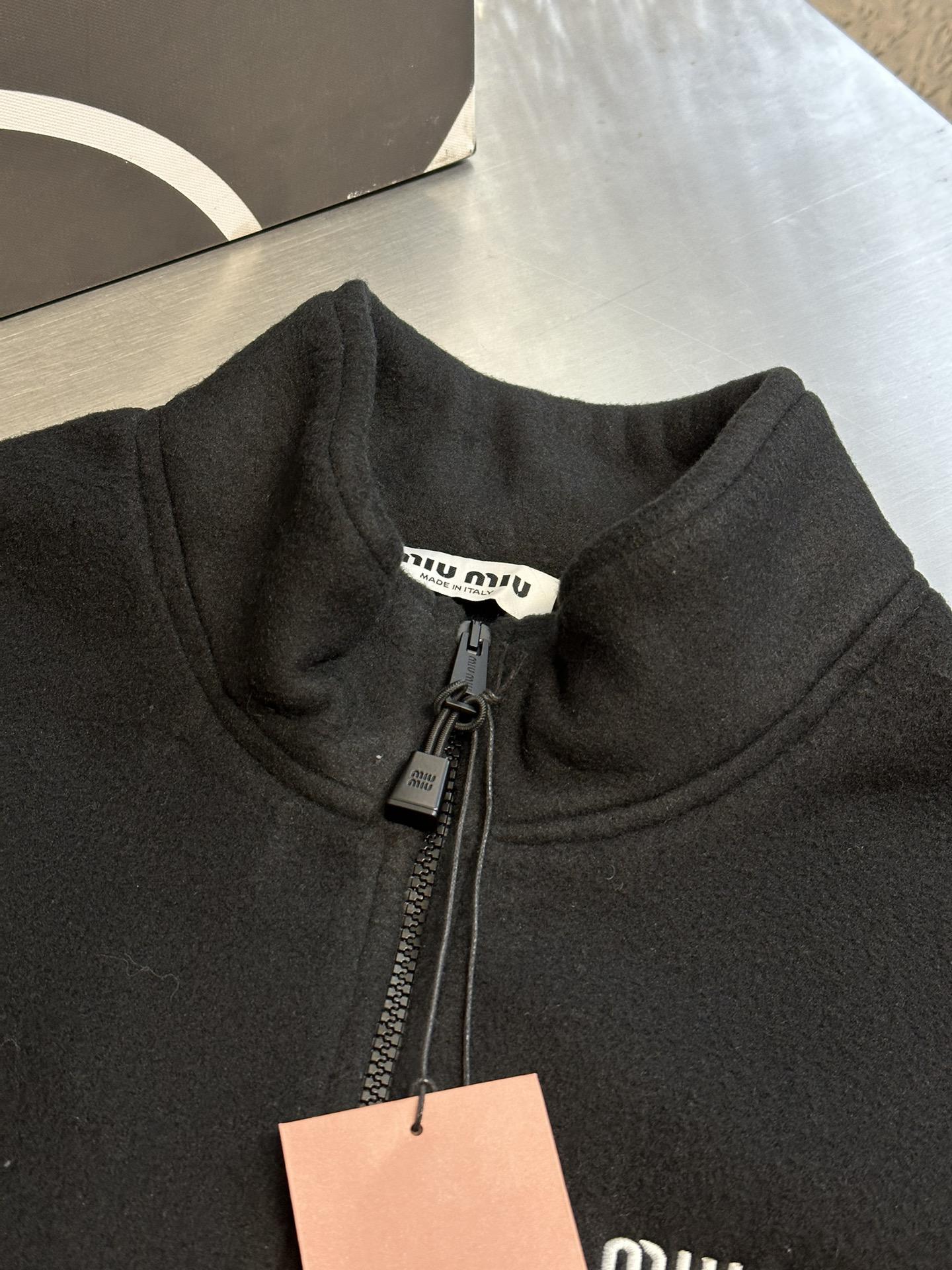 Бомбер Miu Miu Frontside Contrast White Logo Miu Miu "Black" фото № 4