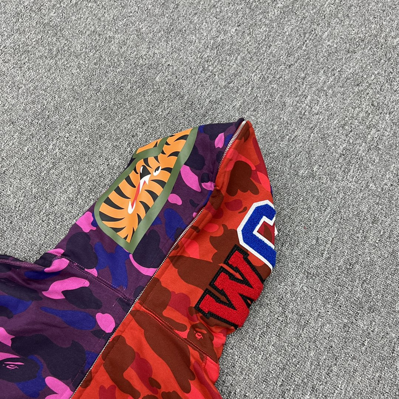 Худи A Bathing Ape Double Color ZIP "Red/Violet" фото № 3
