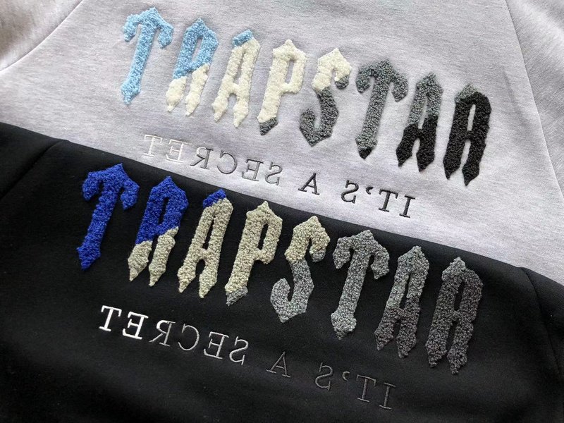 Худи Trapstar Mirror Inscription It's A Secret "Gray" фото № 3