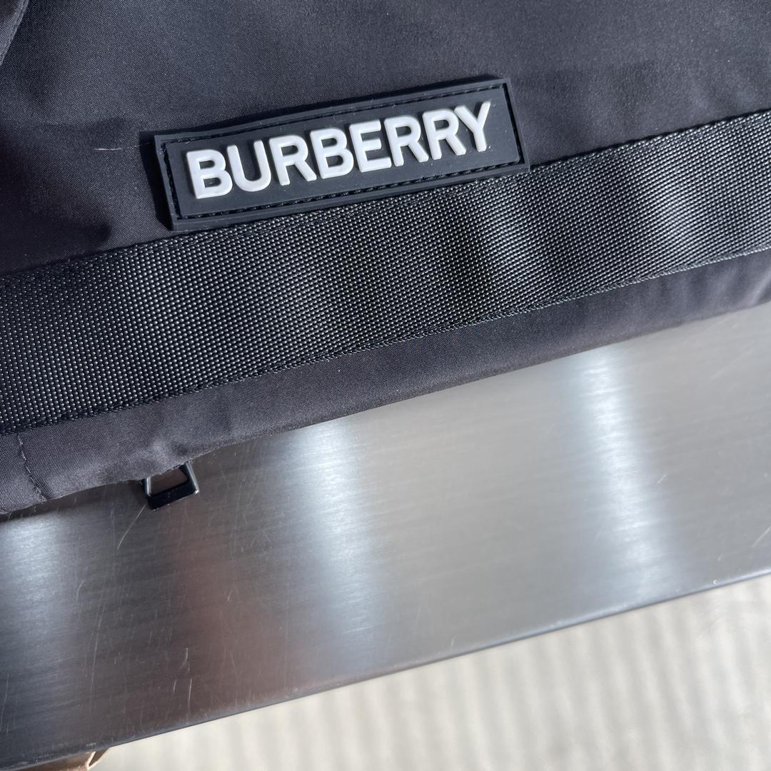 Куртка Burberry White Logo On Black Stripe Miu Miu "Black" фото № 5