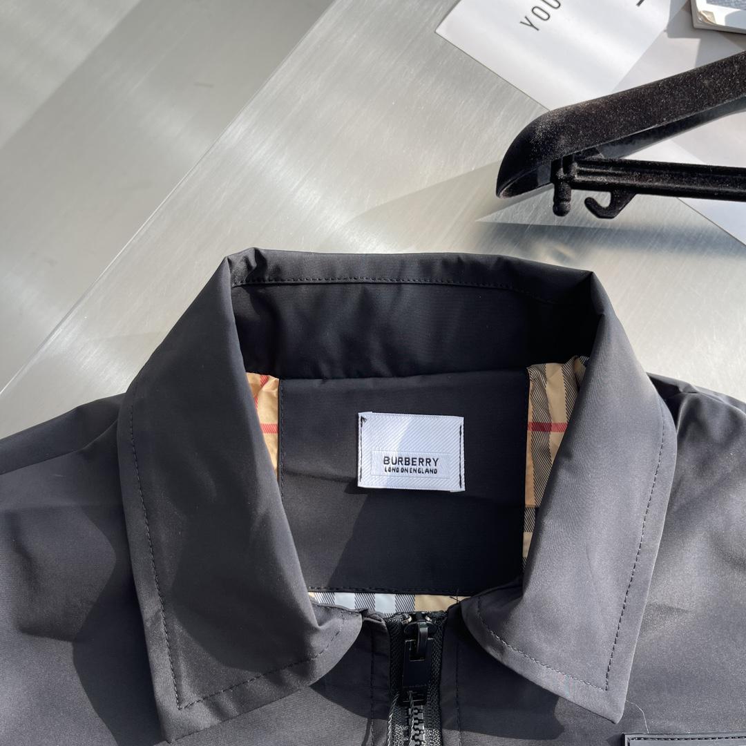 Куртка Burberry White Logo On Black Stripe Miu Miu "Black" фото № 3