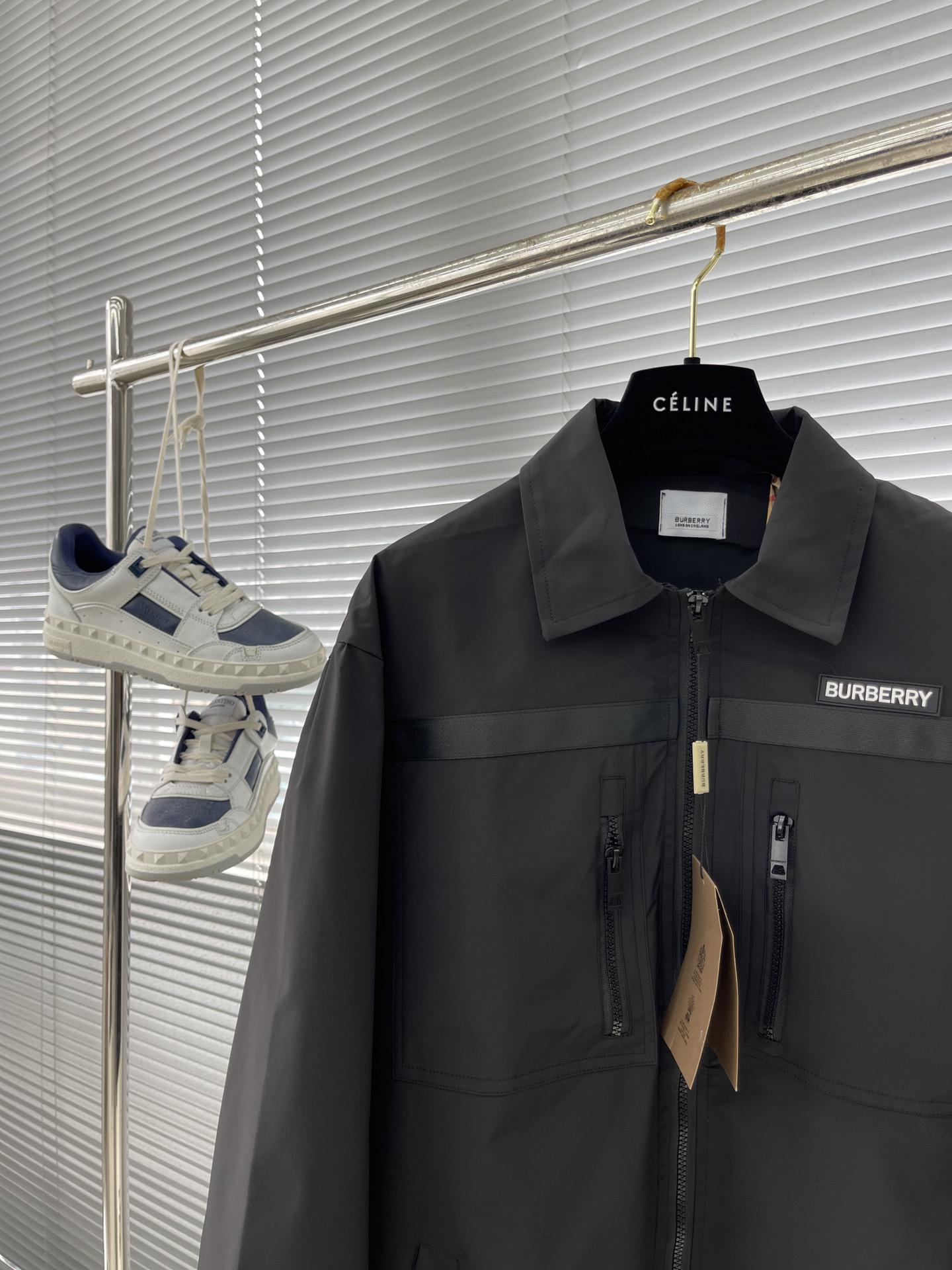 Куртка Burberry White Logo On Black Stripe Miu Miu "Black" фото № 2