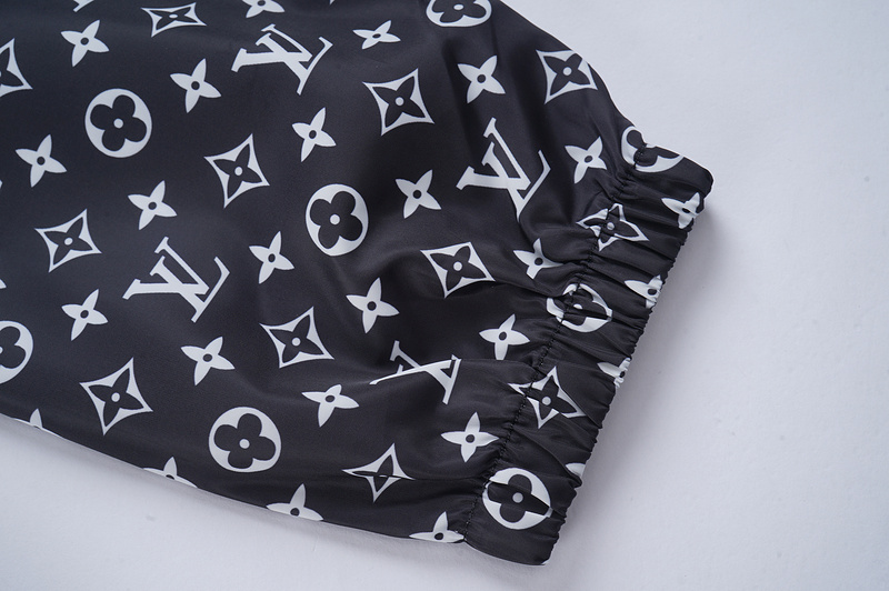 Ветровка Louis Vuitton Small Stars And Flowers Of The Brand "Black/White" фото № 3