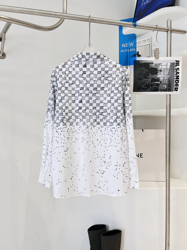 Рубашка Louis Vuitton Print Of Small Brand Inscriptions "White" фото № 2