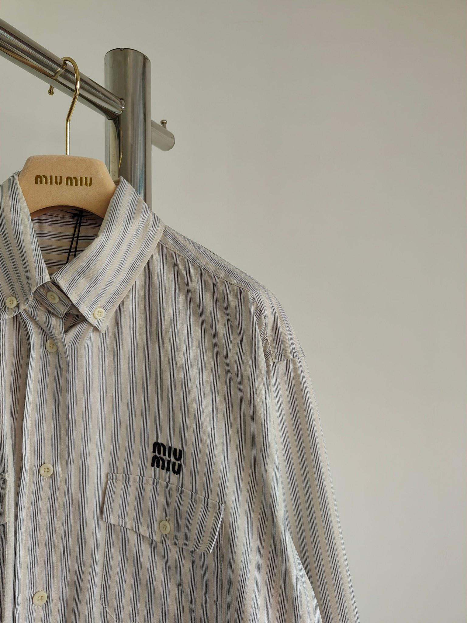 Рубашка Miu Miu Frontside Black Logotype Miu Miu "Beige" фото № 2