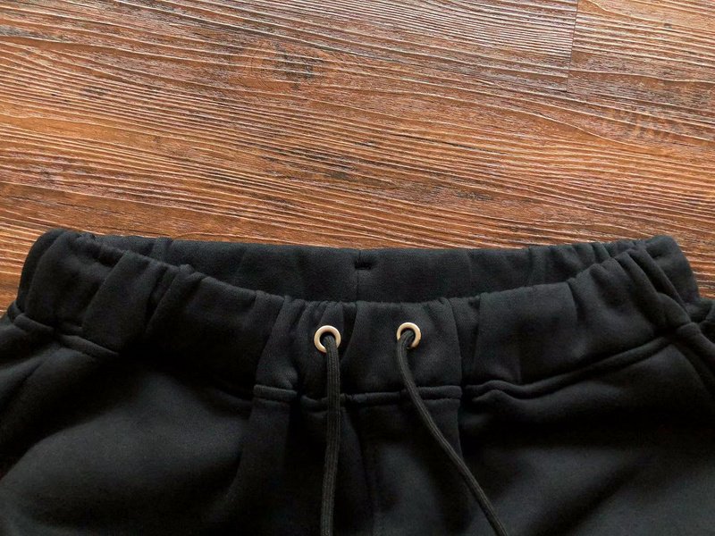 Штаны Trapstar Embroidered Front Logo On Multicolor Background With Small Mirror Inscription "Black" фото № 7