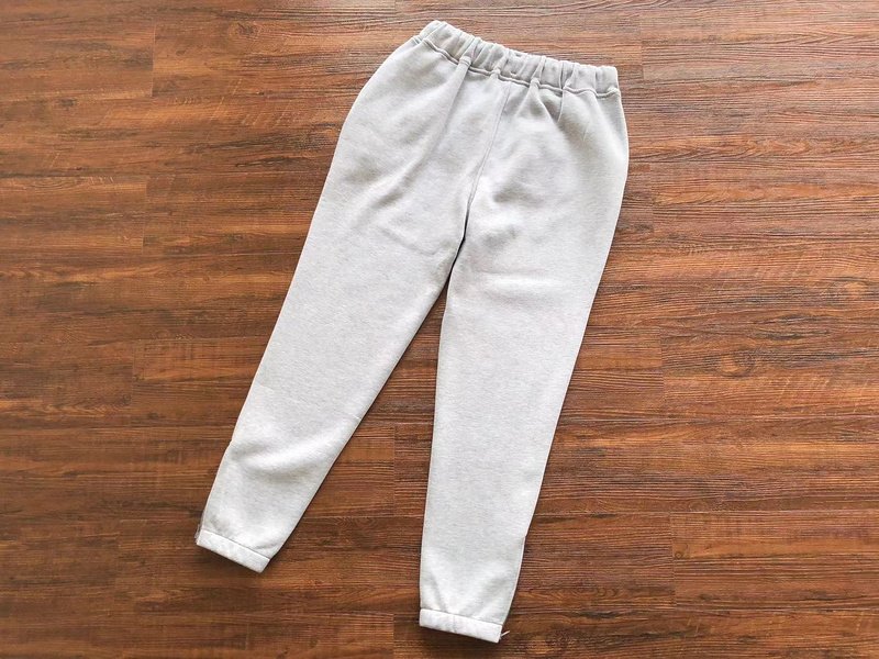 Штаны Trapstar Logo And Panther Outlined By Line "Gray" фото № 2