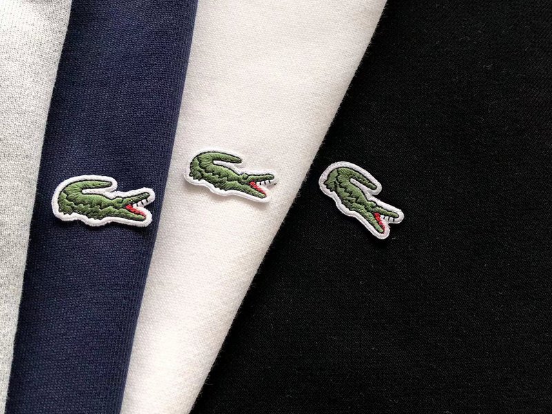 Свитшот Lacoste Plain And Small Logo Front "Black" фото № 7