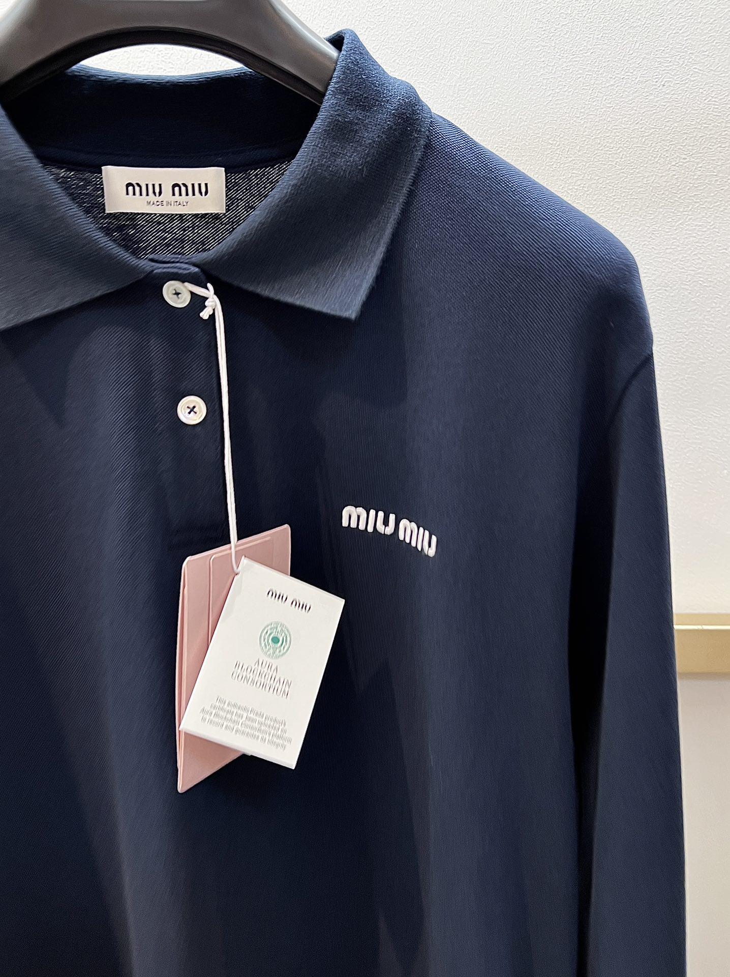 Свитшот Miu Miu White Frontside Logo On The Dark Fabric "Blue" фото № 3