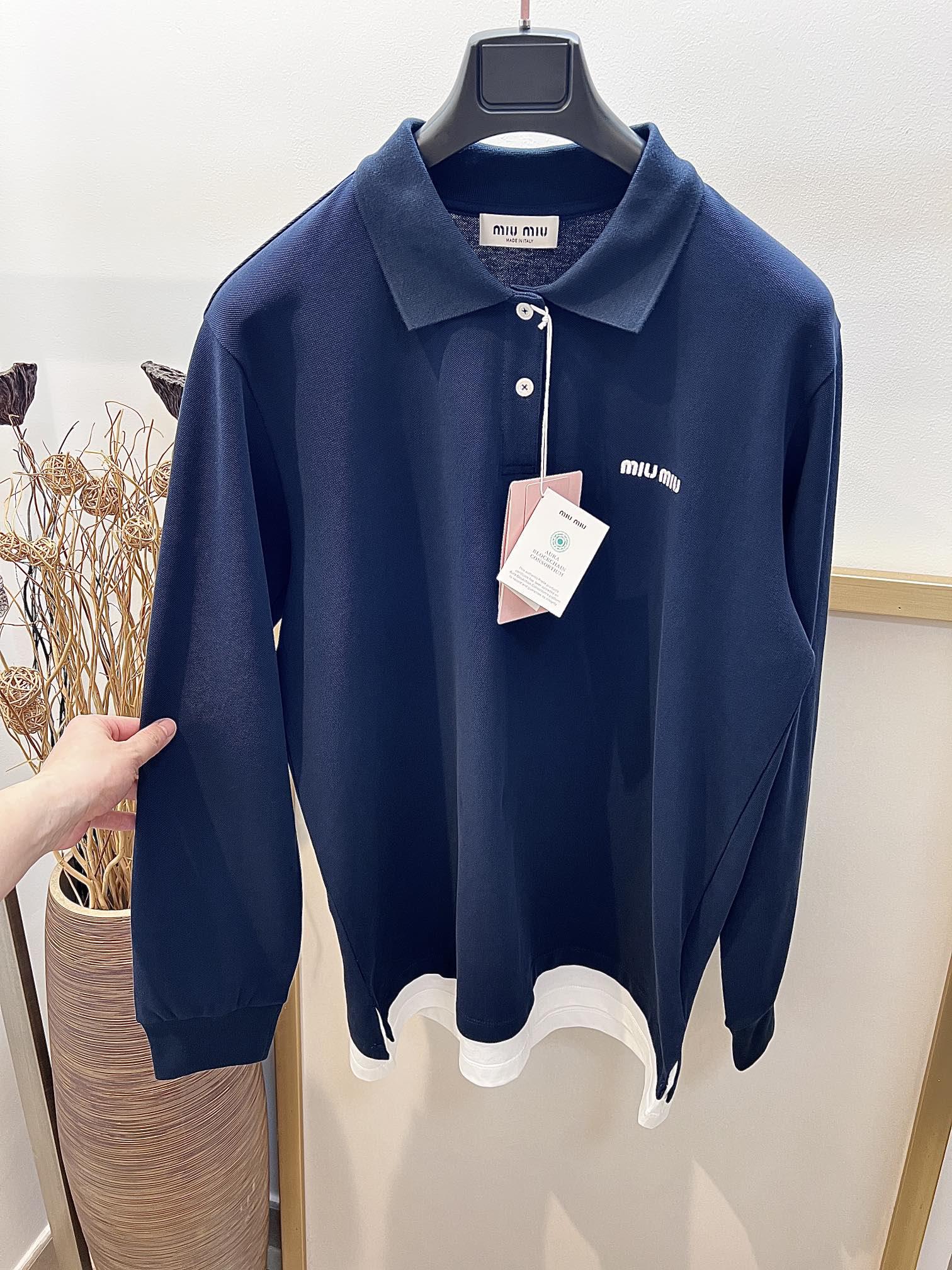 Свитшот Miu Miu White Frontside Logo On The Dark Fabric "Blue" фото № 2