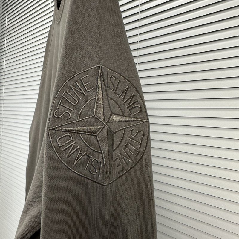 Свитшот Stone Island With Brand Logo On The Sleeve - Monochrome "Gray" фото № 5