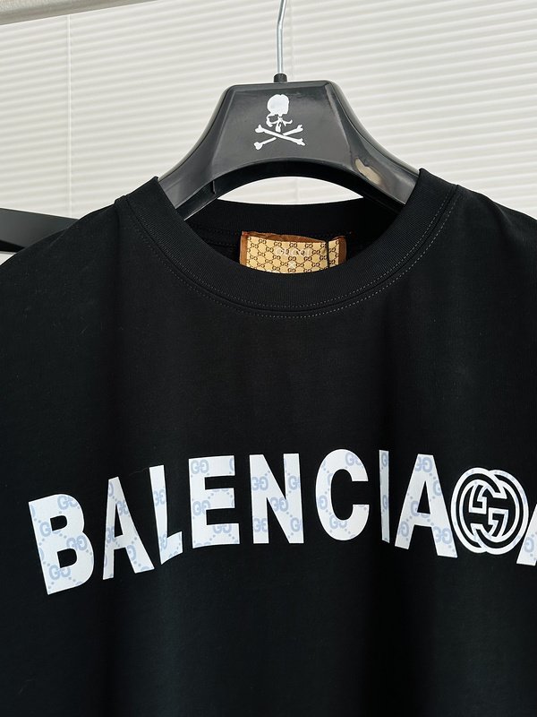 Футболка Balenciaga X Gucci With Plain Logo Print "Black" фото № 3