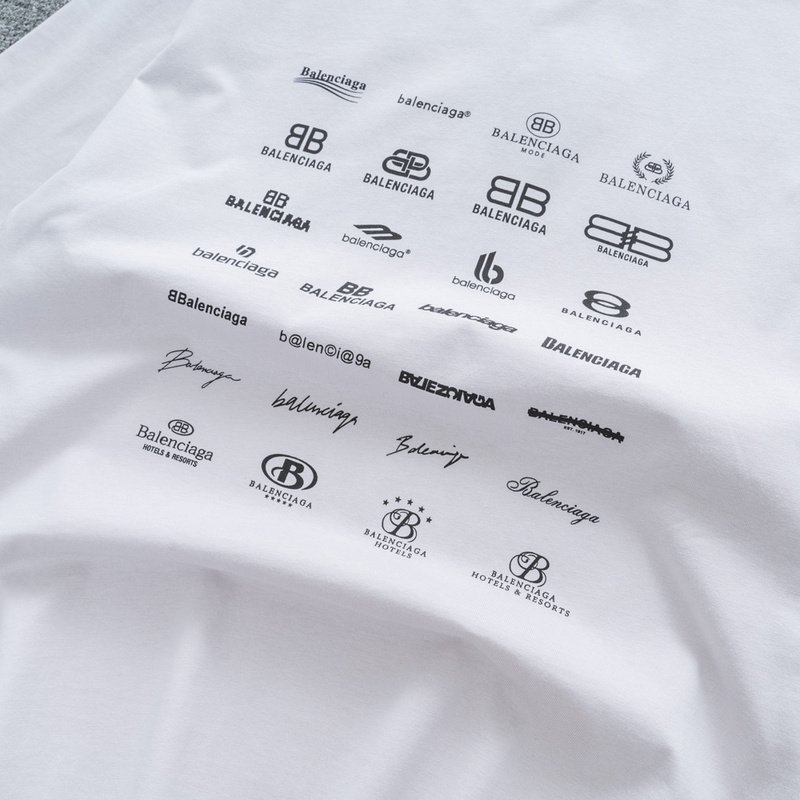 Футболка Balenciaga With Print Of Different Variants Of The Logo "White" фото № 3