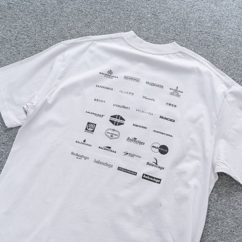 Футболка Balenciaga With Print Of Different Variants Of The Logo "White" фото № 5