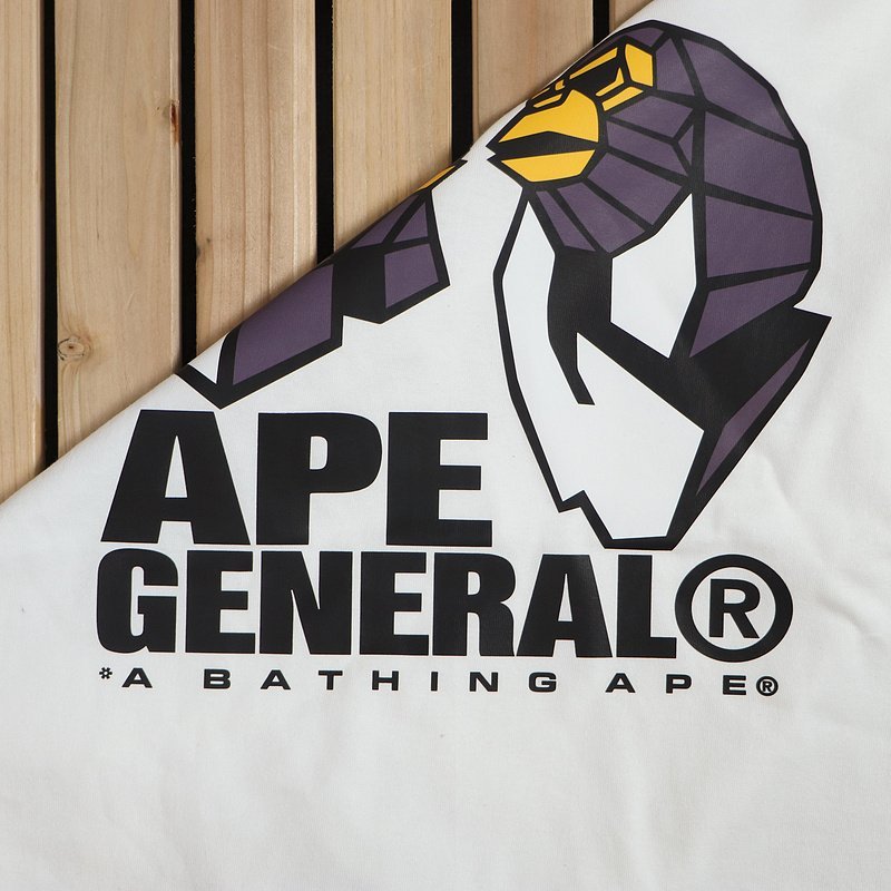 Футболка Bape Two Apes Print With Inscription Ape General "White" фото № 7