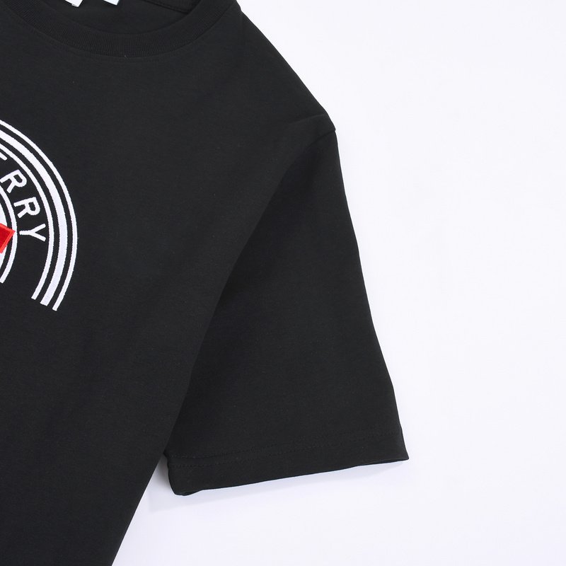 Футболка Burberry With An Arch And Brand Badge "Black" фото № 6