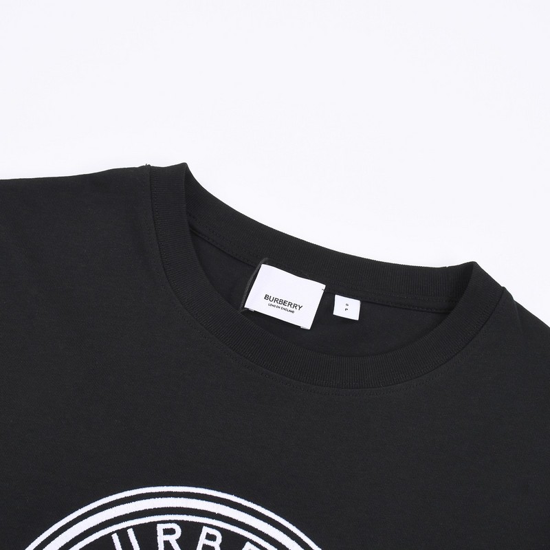 Футболка Burberry With An Arch And Brand Badge "Black" фото № 5
