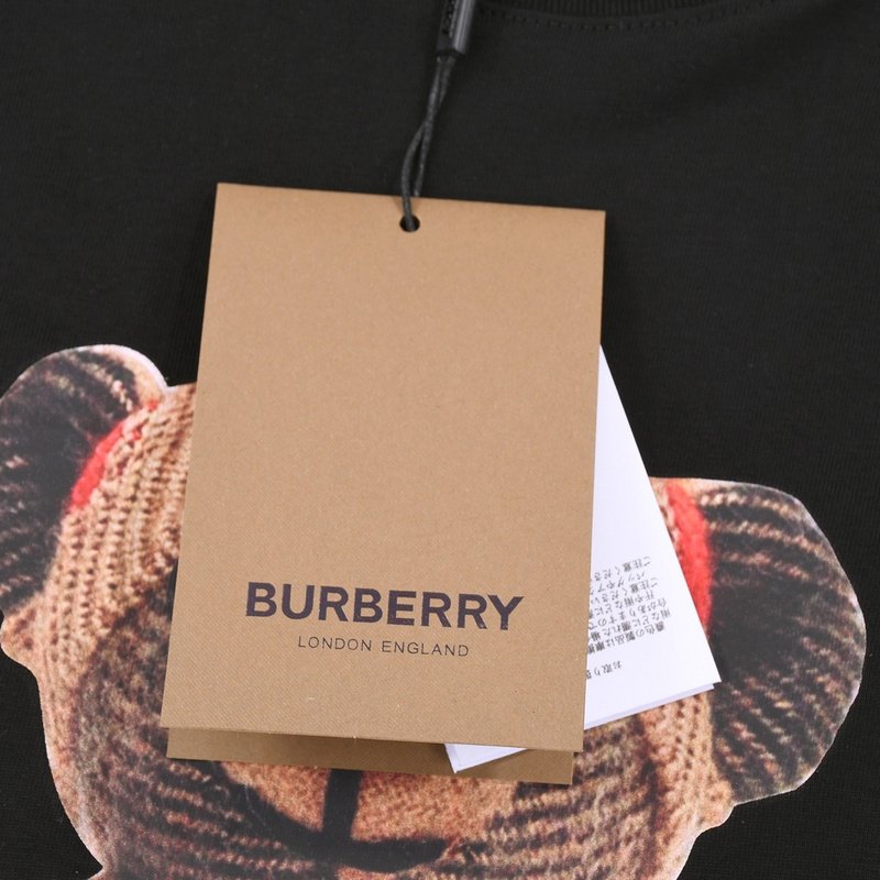 Футболка Burberry With A Colorful Toy Print "Black" фото № 6