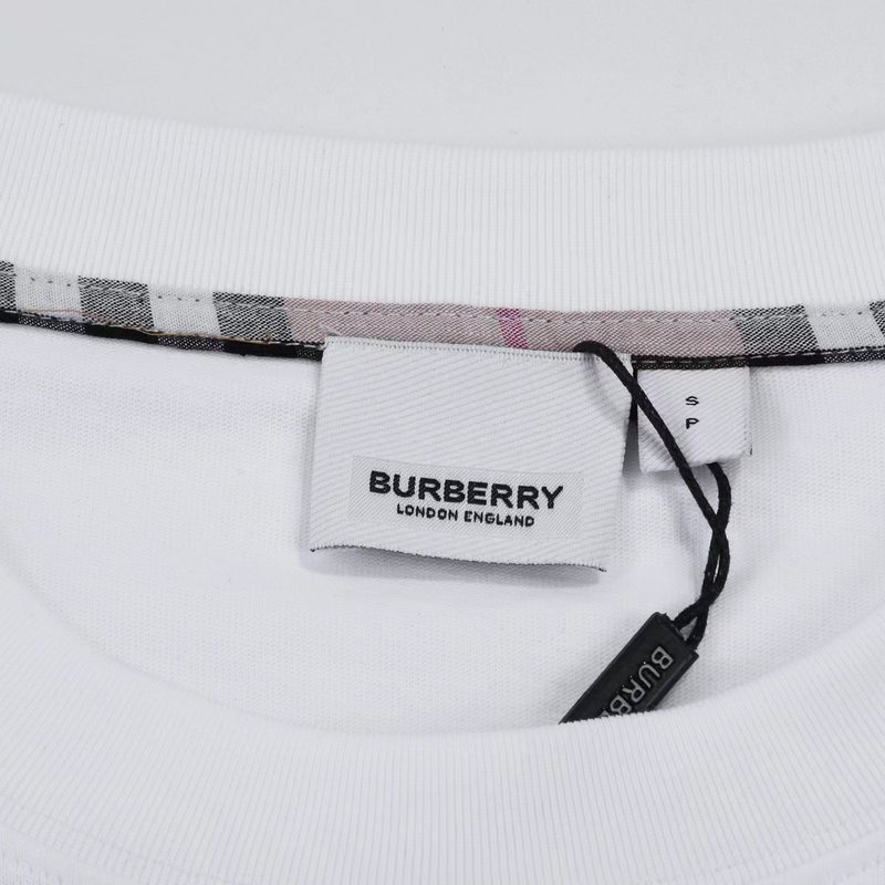 Футболка Burberry Three-Dimensional Logo II "White" фото № 8