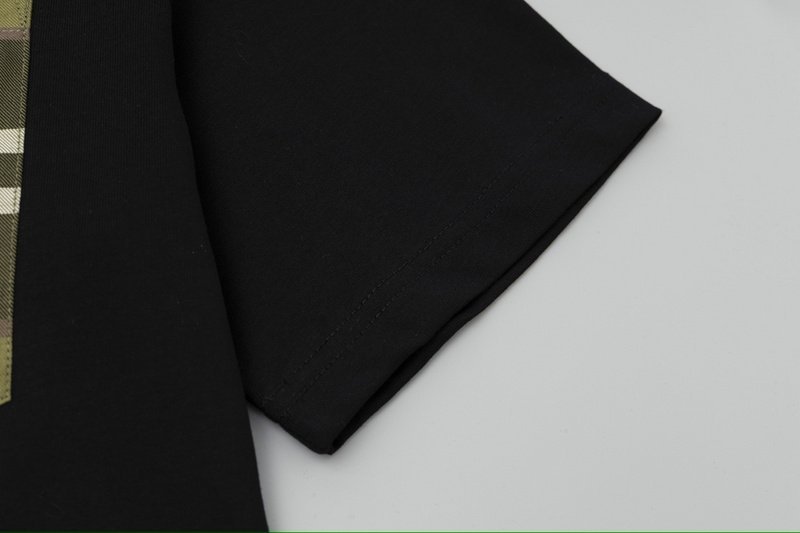 Футболка Burberry With Cell-Style Pocket "Black" фото № 2