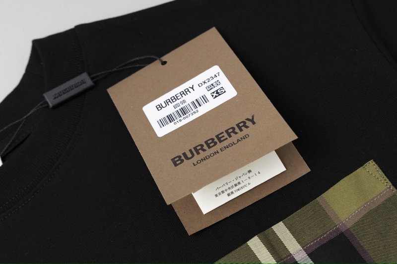 Футболка Burberry With Cell-Style Pocket "Black" фото № 5