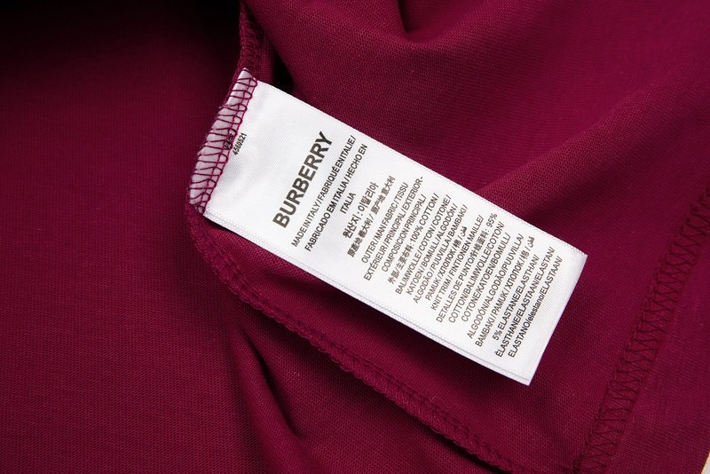 Футболка Burberry With The Rider Logo In The Center "Vinous" фото № 5