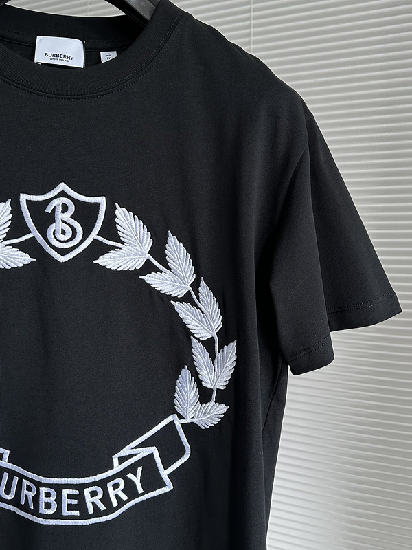 Футболка Burberry Beautiful Wreath Print "Black" фото № 3