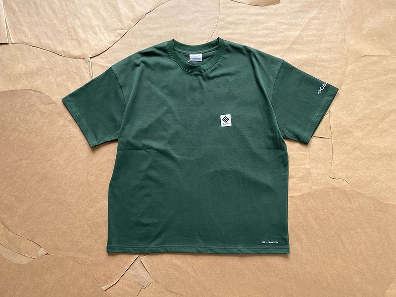 Футболка Columbia With Picture Of Mountains "Green" фото № 2