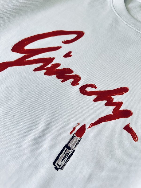 Футболка Givenchy Fatal Kiss "White" фото № 4