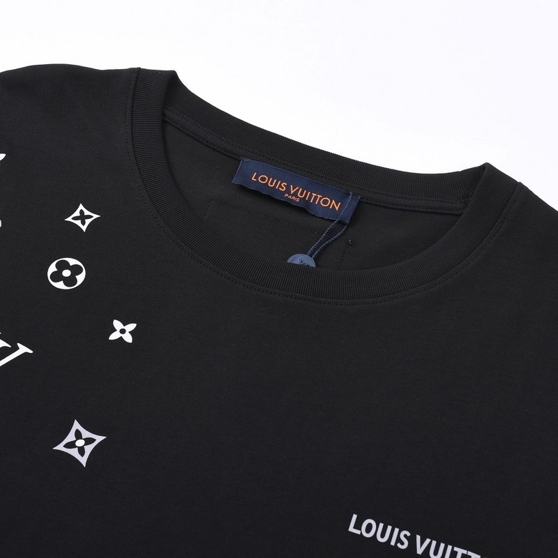 Футболка Louis Vuitton LV on the chest "Black" фото № 4
