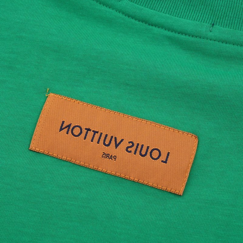 Футболка Louis Vuitton Embossed Monogram Logo "Green" фото № 8