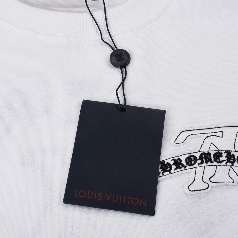 Футболка Louis Vuitton X Chrome Hearts With Two Logos "White" фото № 3