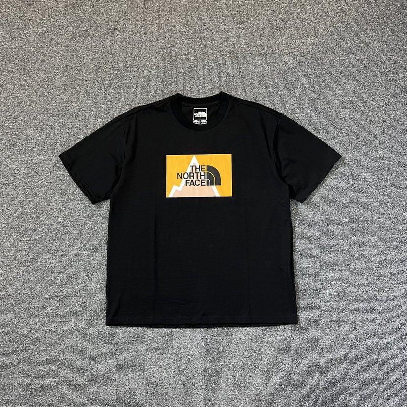 Футболка The North Face Top "Black" фото № 4